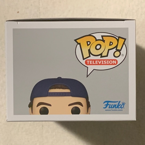 Luke Danes Funko pop (NWT) - Picture 5 of 6
